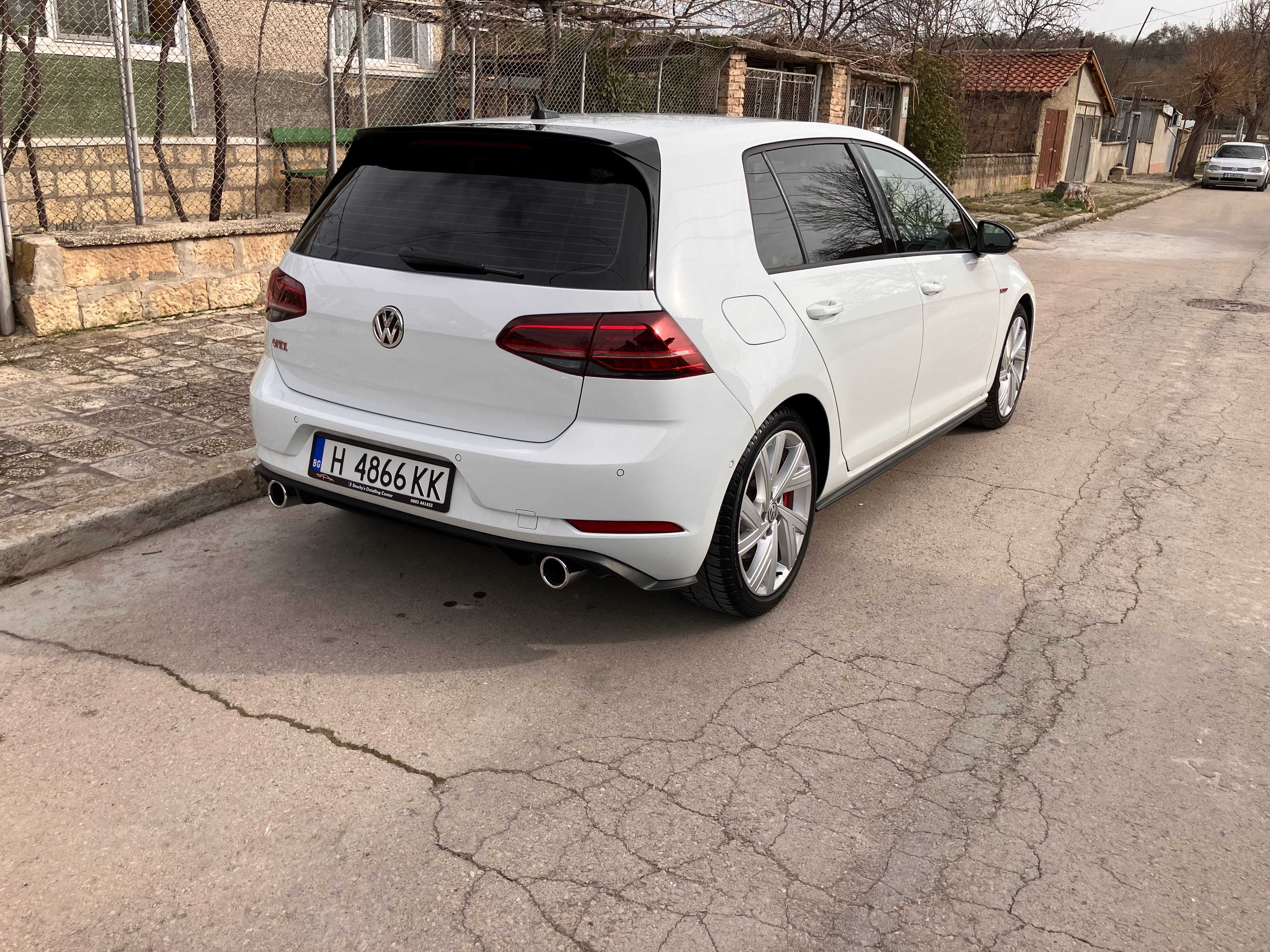 2021г. VW Golf 7.5 GTI 2.0 TSI Performance package 245 коня