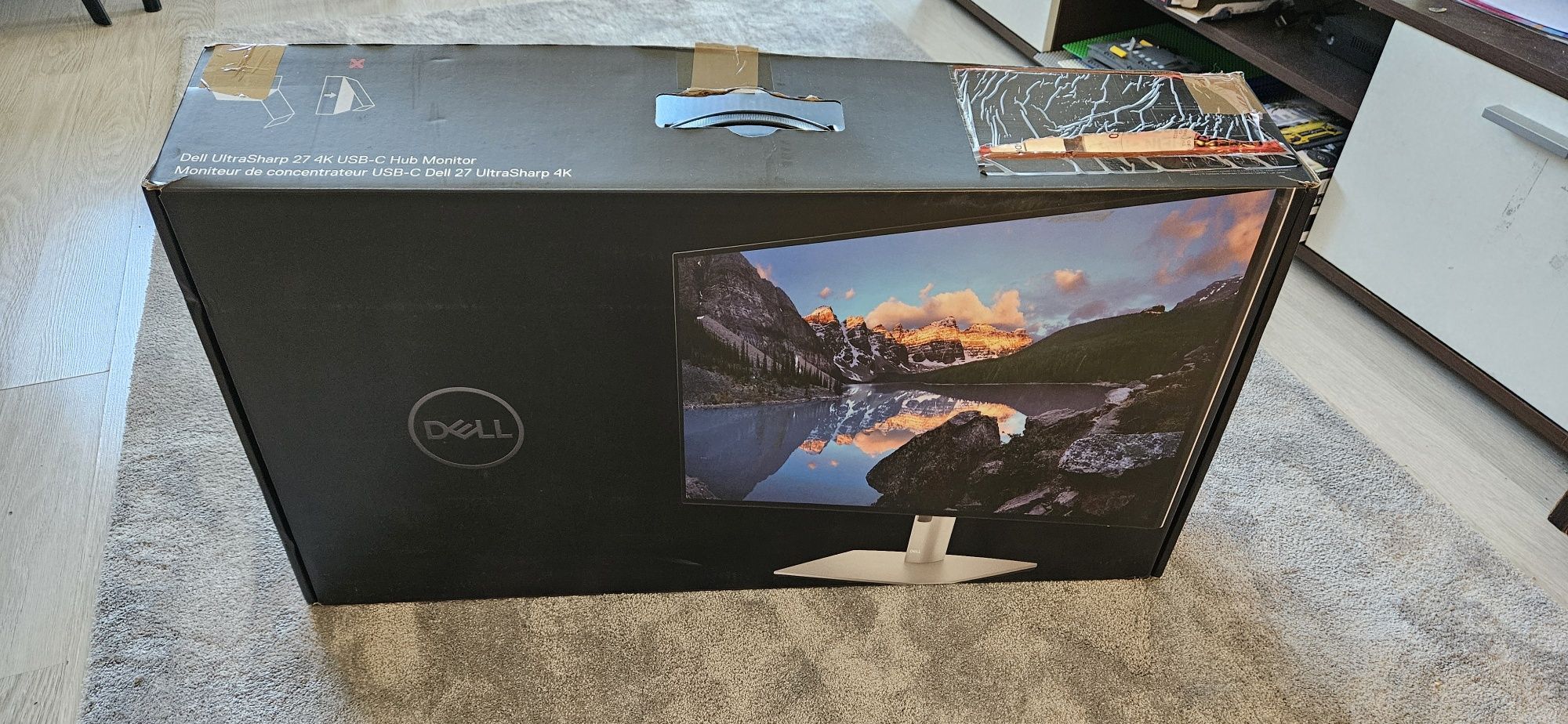 27" 4K Dell Ultrasharp u2723qe