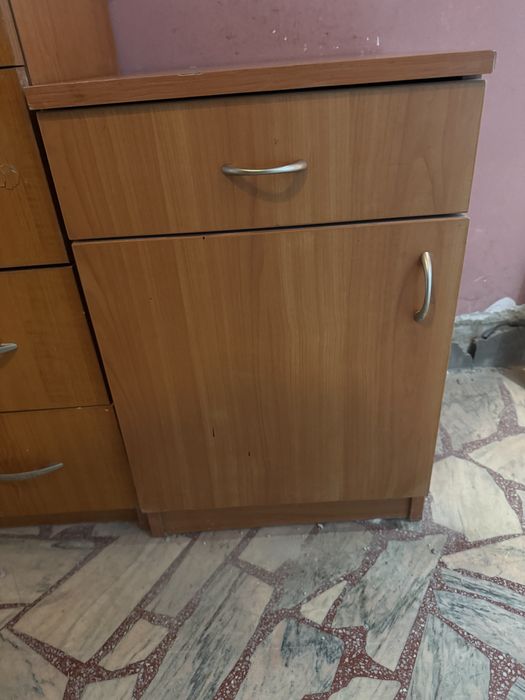 Шкафове три броя