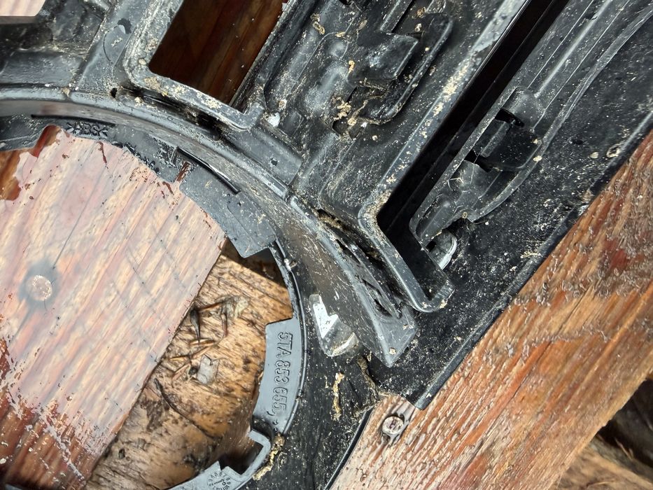 Решетка VW Touran