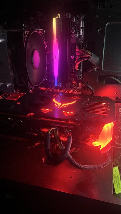 Компютър Ryzen 7 7800x3d amd radeon 6800xt