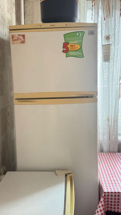 Отдам холодильник на утилизацию