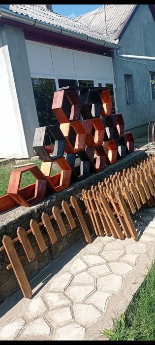 Stalpi si panouri pentru inchis terasa