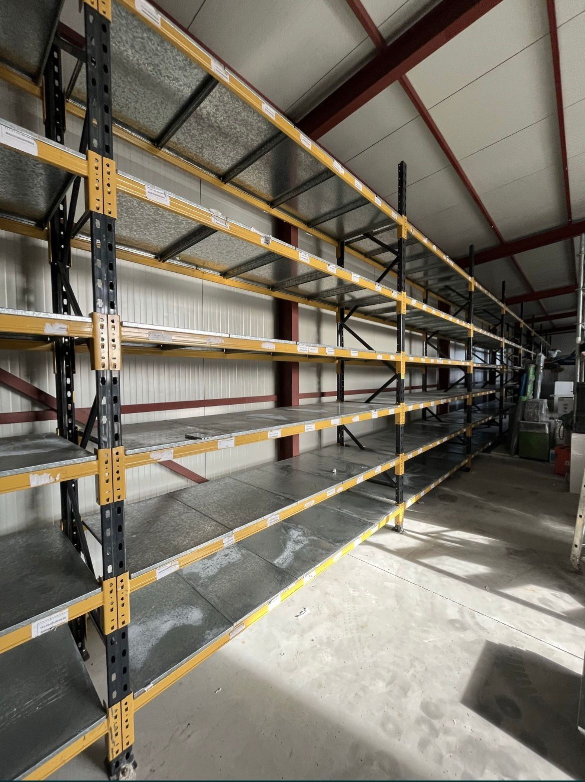 Rafturi metalice profesionale second-hand