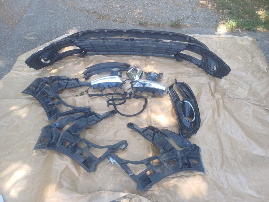 Vând piese și accesorii bară MEGANE 3 FACELIFT