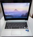 Asus ultrabook cu touchscreen I3