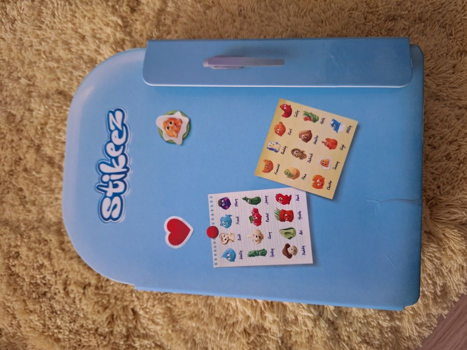 Album complet stikeez fructe si legume