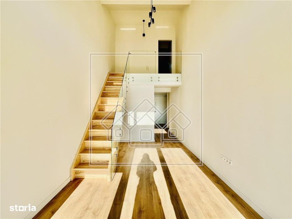 Penthouse cu 3 camere, 2 bai, terasa spectaculoasa 25 mp