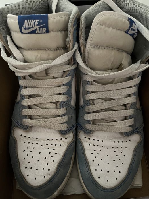 Jordan 1 Hyper Royale