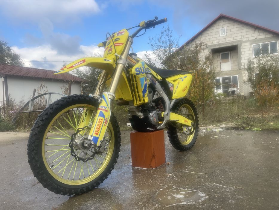 Vand sau schimb suzuki rm-z 450 an 2014