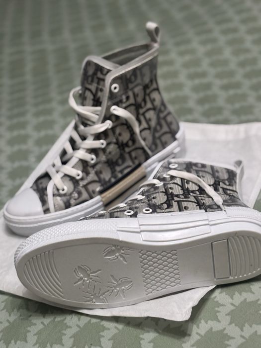 Vand adidasi Dior b23