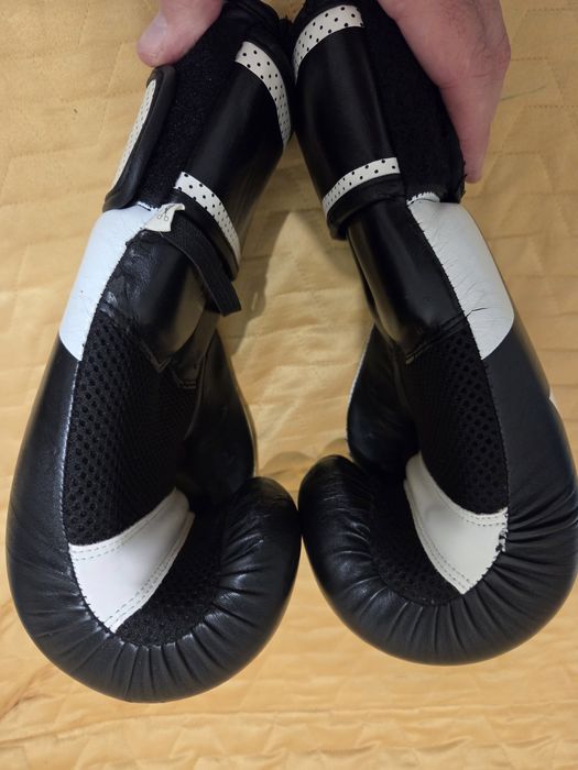 Manusi de box Decathlon