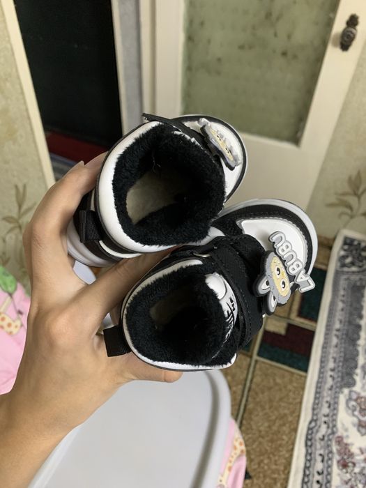 Абсолютно новые детские красовки не разу не одёваны размер 18