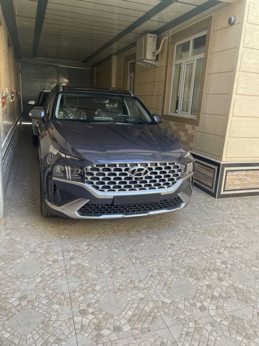 Hyundai Santafe sotiladi
