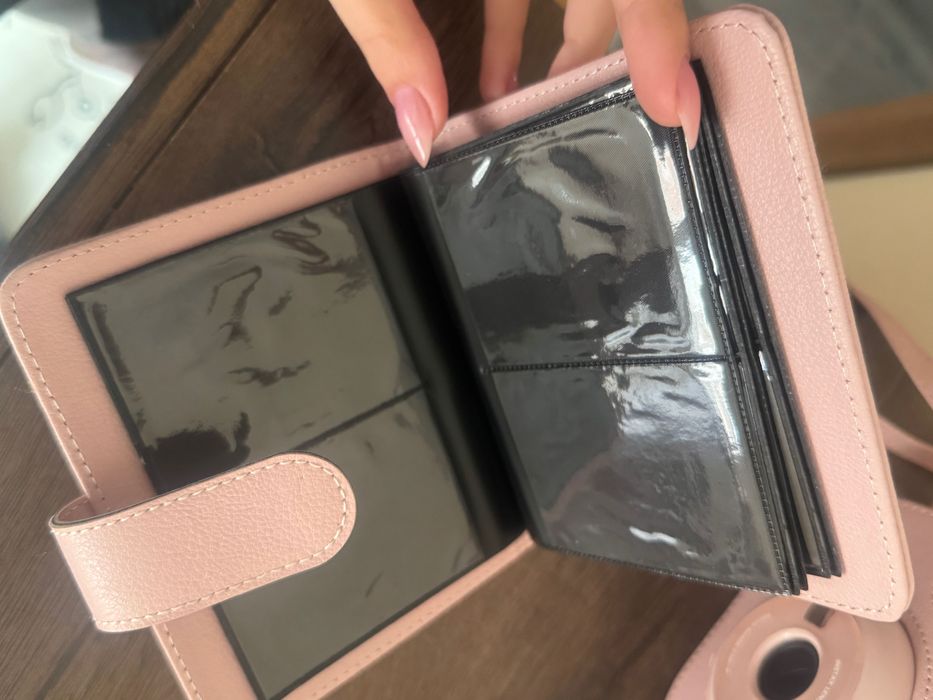 Instax Mini 11 с чанта и албум