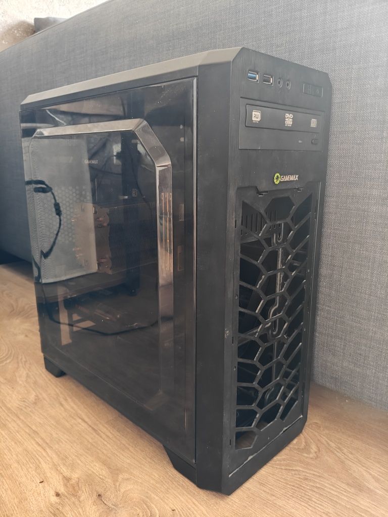 Игровой ПК, RX6600 8GB, Сore i7 7700 (Xeon 1240v6), 16GB DDR3, SSD 512