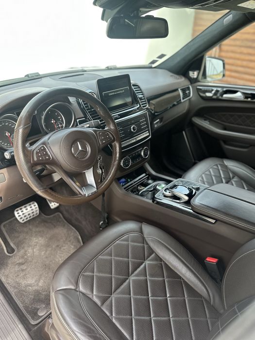 Mercedes GLS 350d/AMG Line/webasto/AIRMATIC+