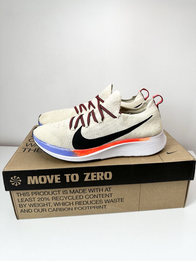 Nike Zoom Fly Flyknit (41) Маратонки