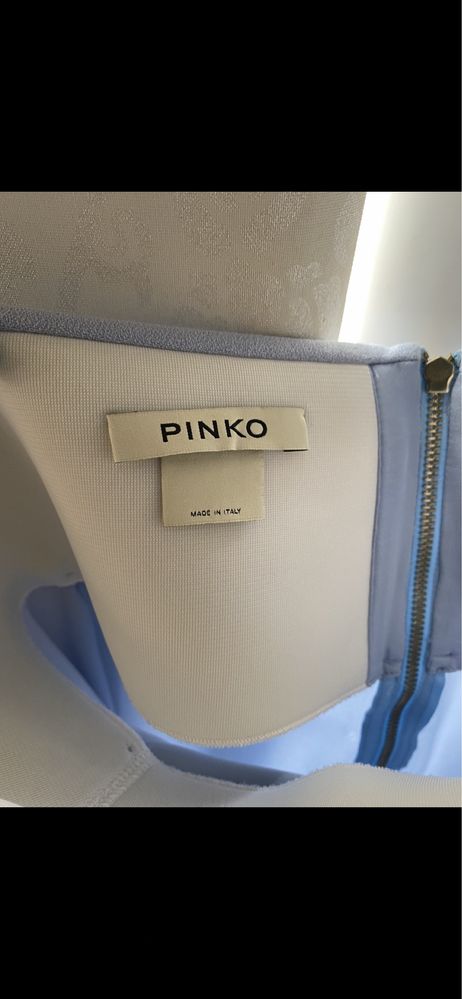 Бюстие на маркатаа Pinko