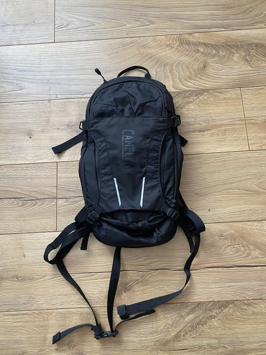 CAMELBAK M.U.L.E-rucsac drumetii, stare impecabila, unisex, 15l