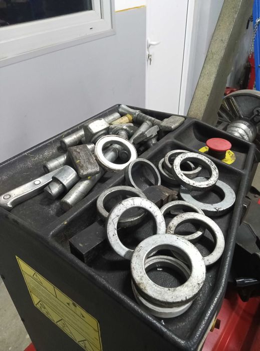 Машина за изправяне на Алуминиеви джанти