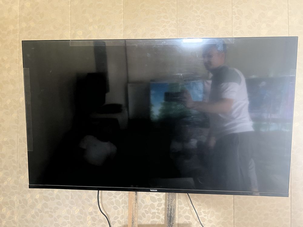 Roison Tv smart 43