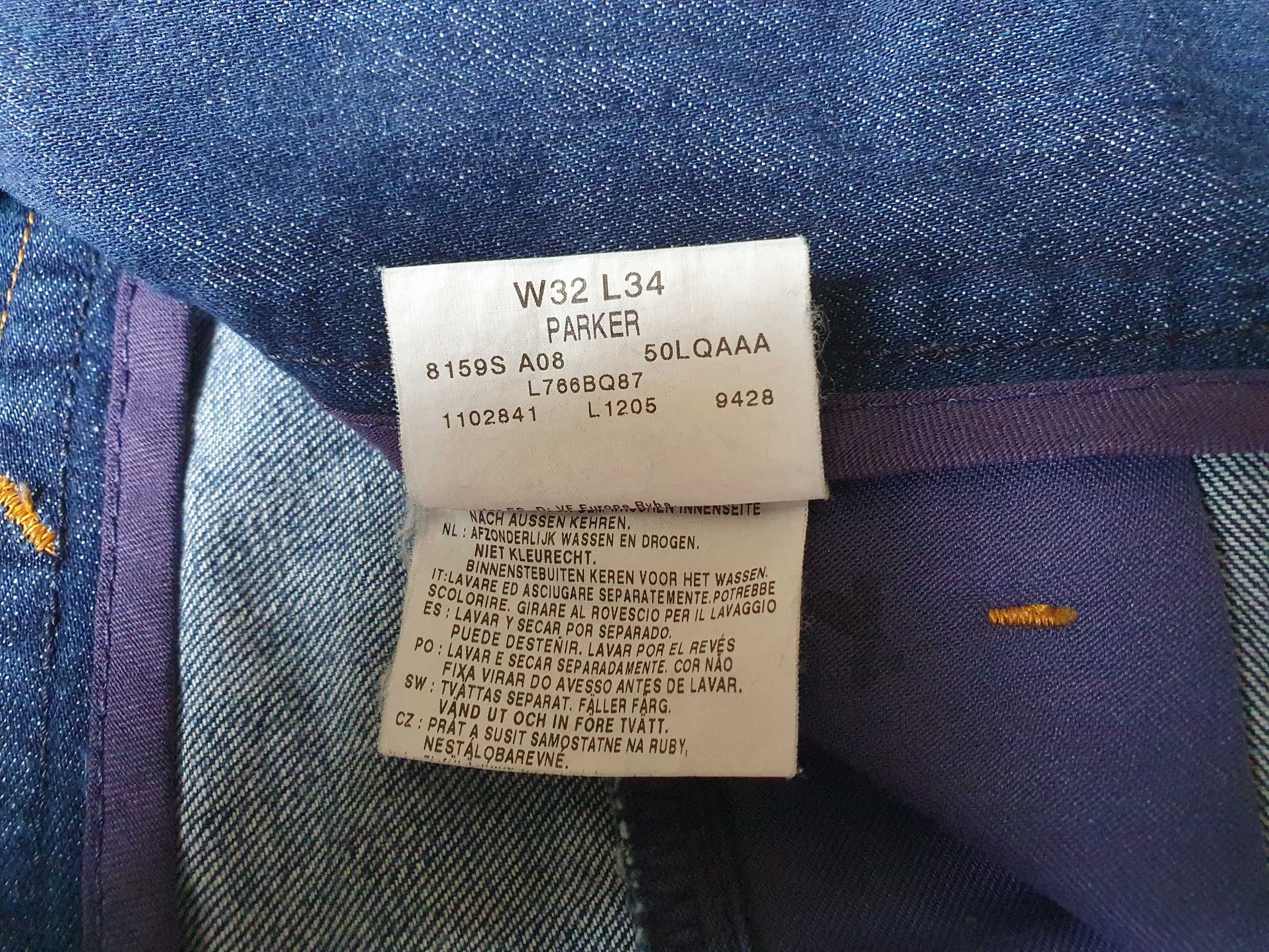 Blugi LEE "Parker" Tapered Fit - Marimea W32 L34 (Talie 93 cm)