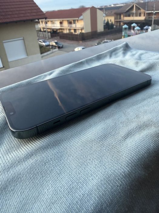 Iphone 13 pro max green