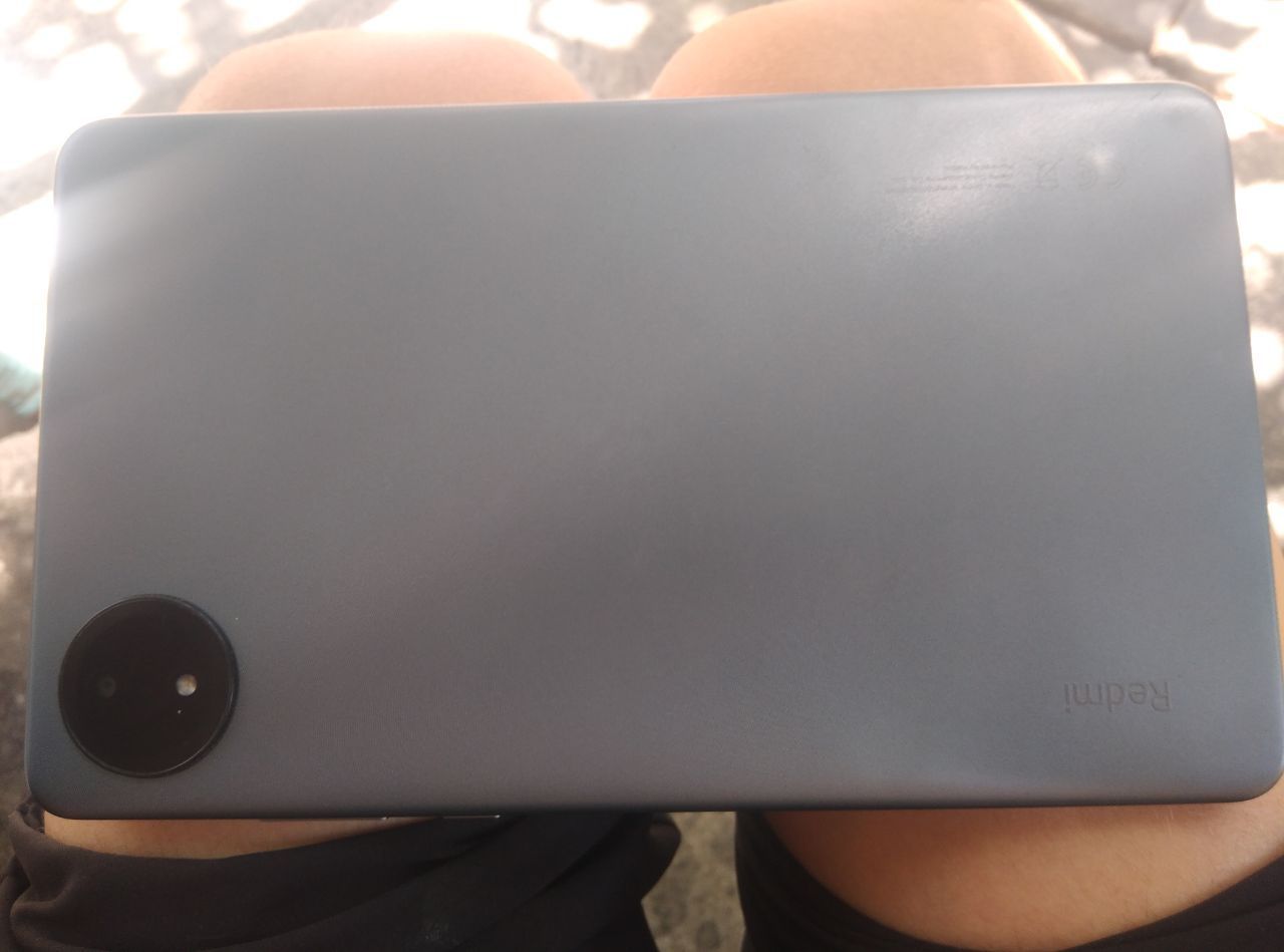 Продам Redmi pad S.E 4G 4+4/128