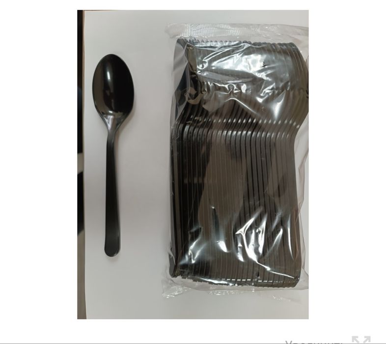 Одноразовые ложки и вилки