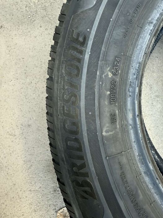 245/65/17 Bridgestone 2 бр 2024