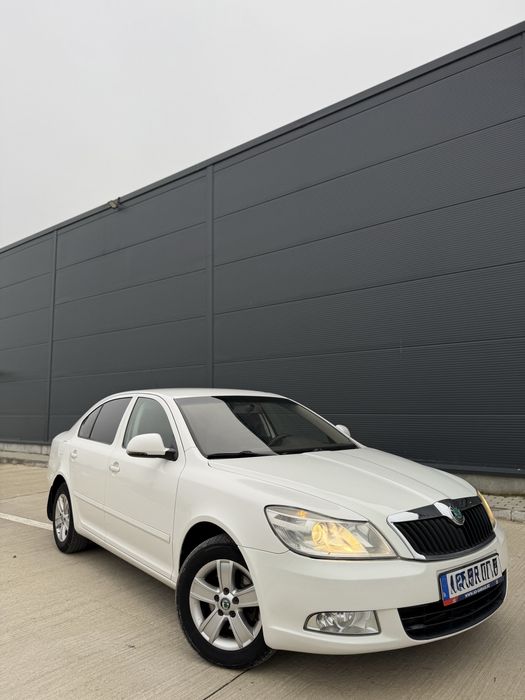 Skoda Octavia / 2013 / 1.6diesel / Alb Perlat / Propietar !