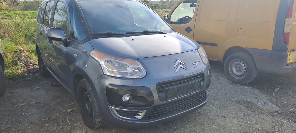 Dezmembrari Citroen Picasso