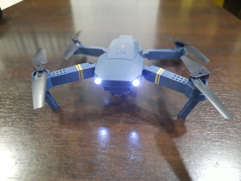 Дрон с камера 14+