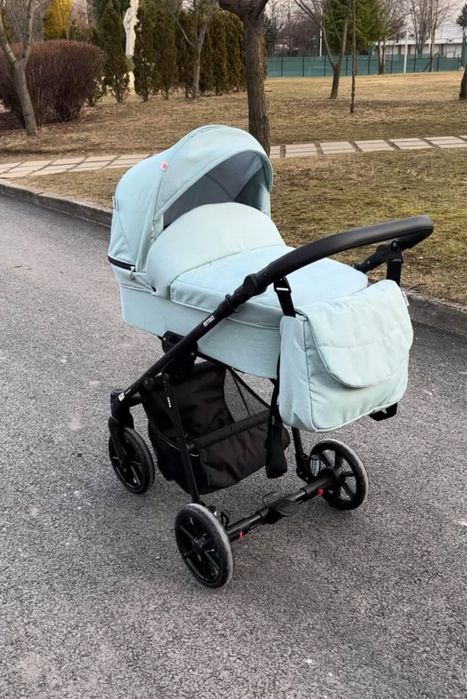 Бебешка количка Retrus Vaya 3 в 1 Mint Len