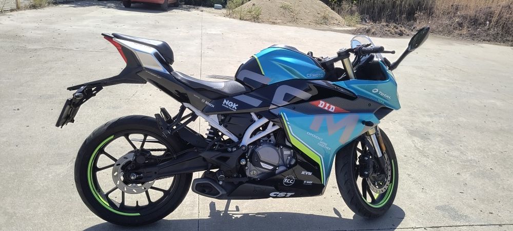 CFMOTO 300Sr 2022