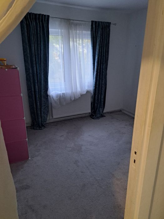 Inchiriez apartament 3 camere,Calea Sagului (Parc Clabucet)