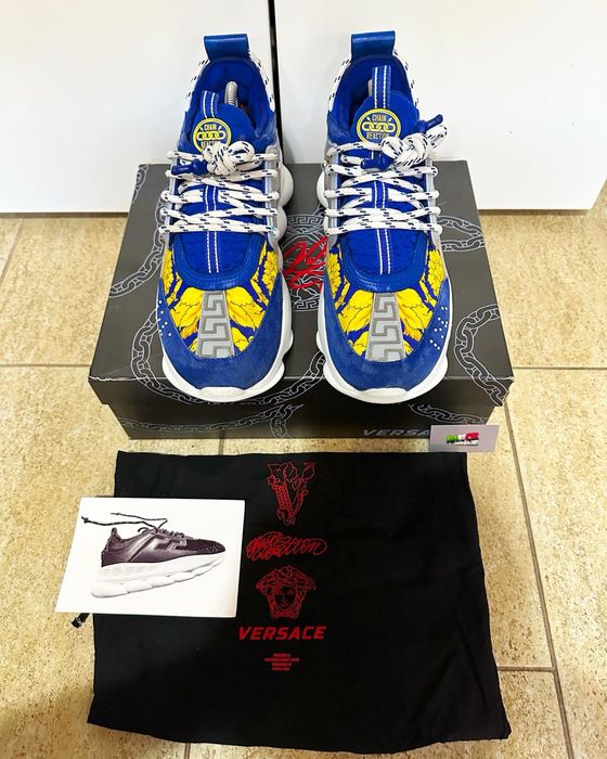 Versace Chain Reaction