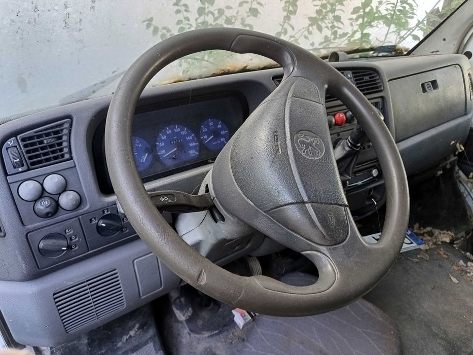 Vând Peugeot boxer