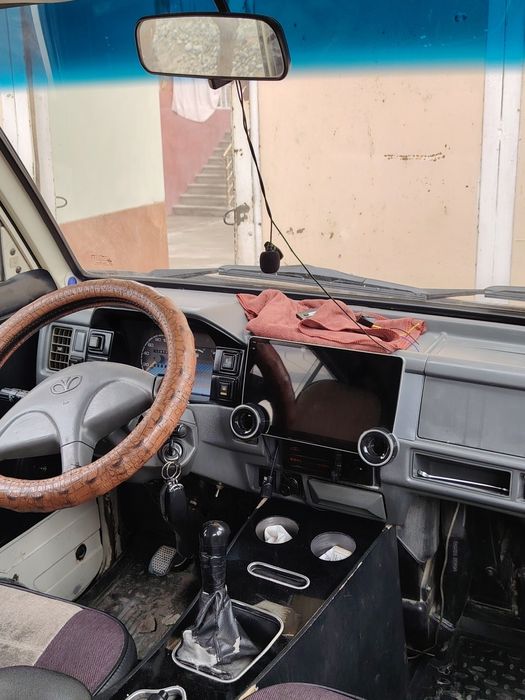 Damas sotiladi xolati yaxshi umuman rasxot yo'q