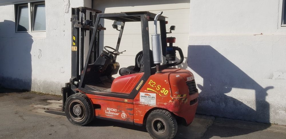 Stivuitor Balkancar Record 2 R30 - 2006 - de 3 tone - Diesel