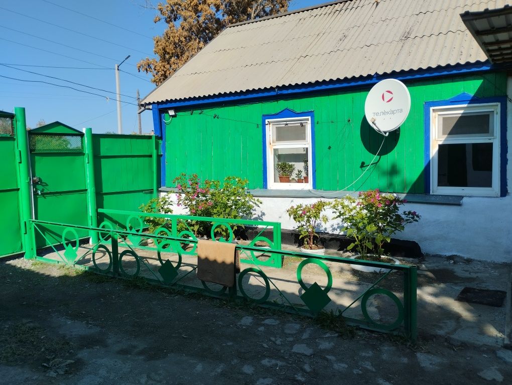 Продам или обменяю дом в п. Ленинский цена 13,5млн.