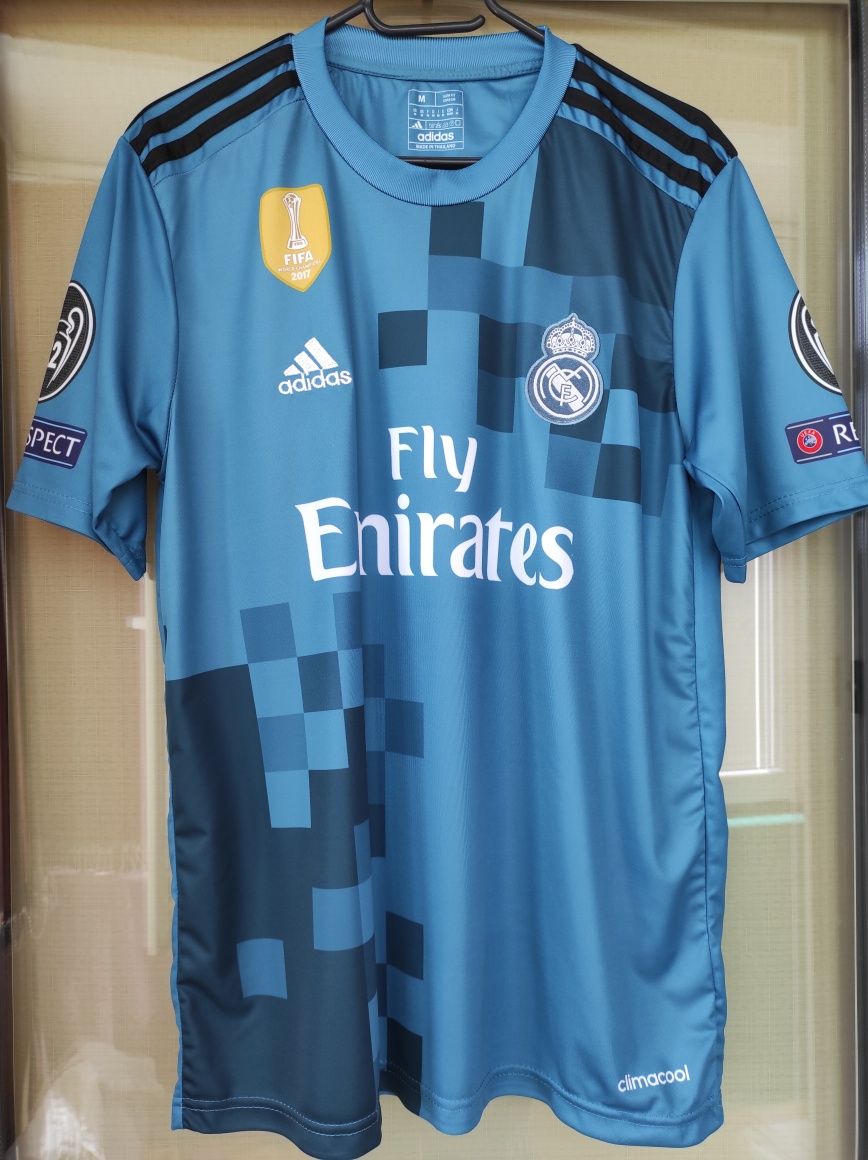 Tricou Real Madrid fotbal