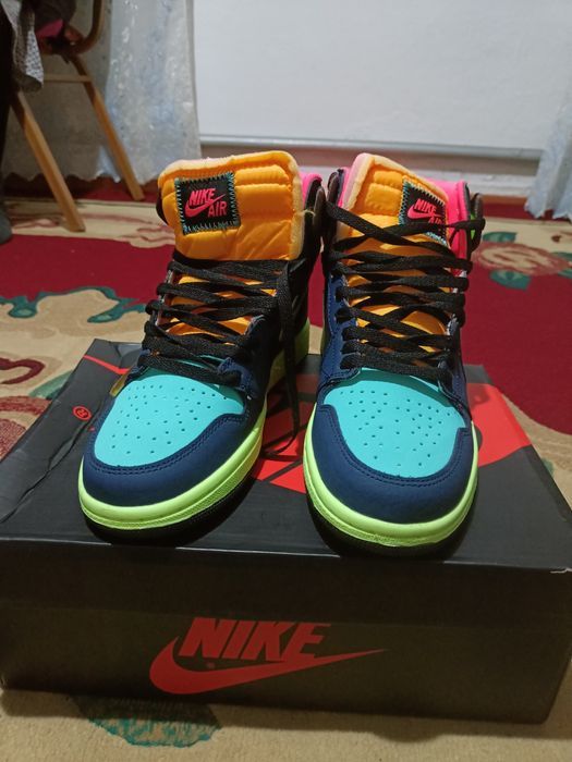 Кроссовка сатылады жаңа