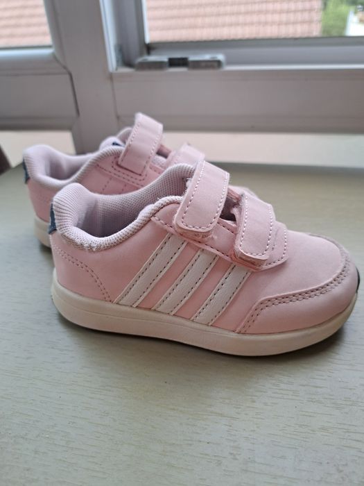 Adidași Adidas fetiță mărimea 23