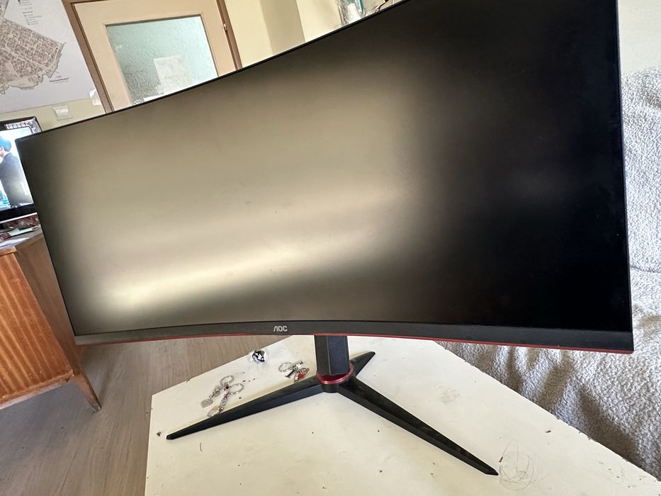 AOC ultrawide монитор 34 инча 144hz