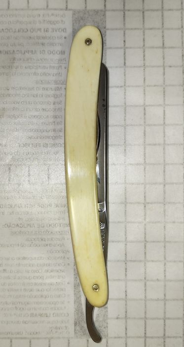 Бритва для бритья