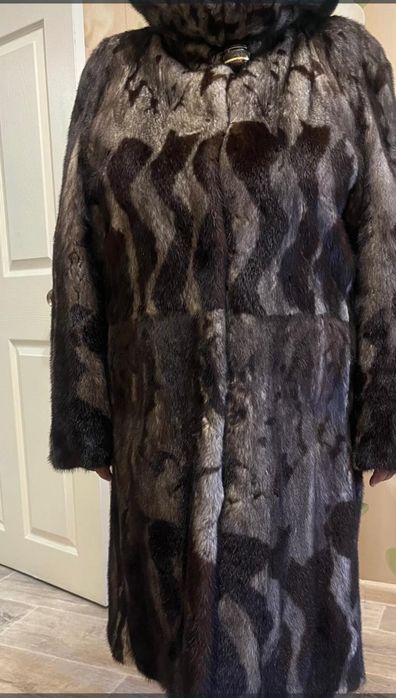 Шубу норковую, размер 46-48