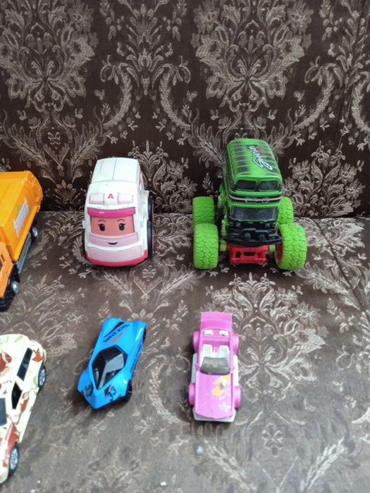 Машинки. Көліктер