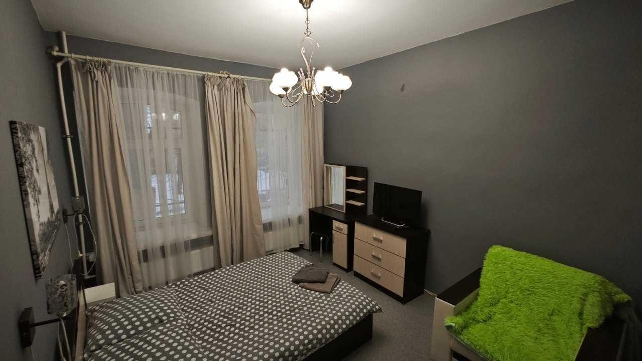 Юнусабад-11 • Мега Планет • 3-комн • 70м² • этаж 4/4 • [336-MAL30]